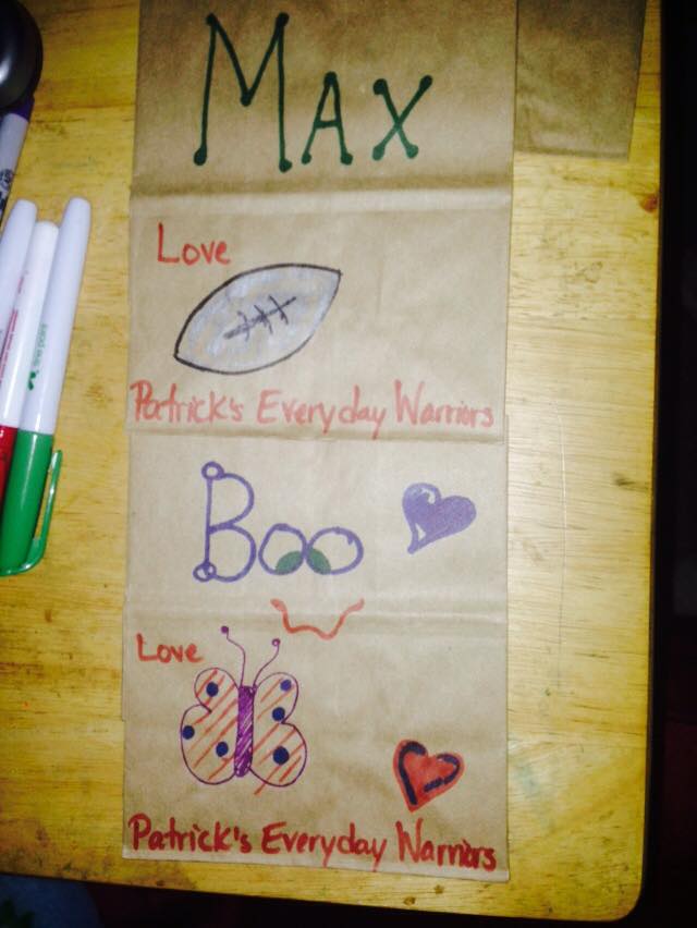 EverydayWarrior's tweet photo. #babiesmatterjustasmuchasboobies #ValentinesDay  #PediatricCancer  #siblingsmattertoo http://t.co/Kf38jcku4v
