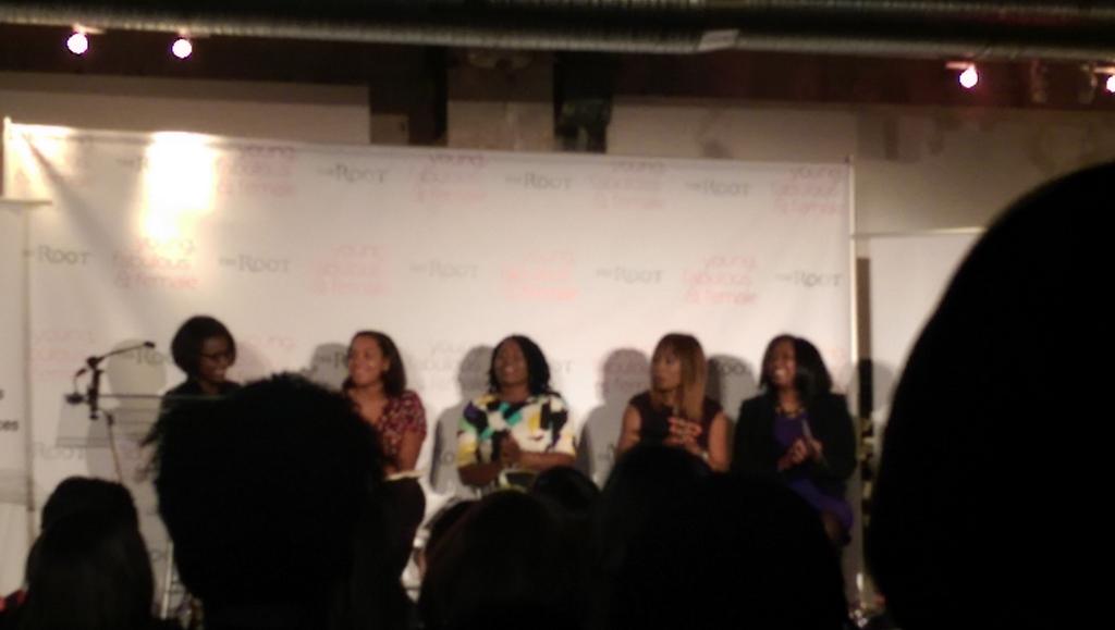 SCdoesntstopME's tweet image. Our #YoungFabFemale panelist sharing their bold choices to the long path of success @TheRootYFF