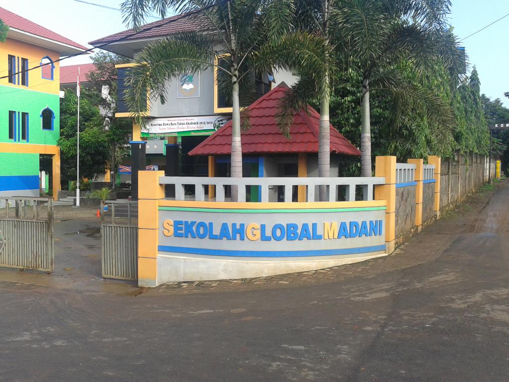 URL2016's tweet photo. Morning dips! Sekarang tim #URL2015 udah sampe di @GlobalMadani_ nih, ditunggu yaaa ;) http://t.co/SZtyvWXOtk