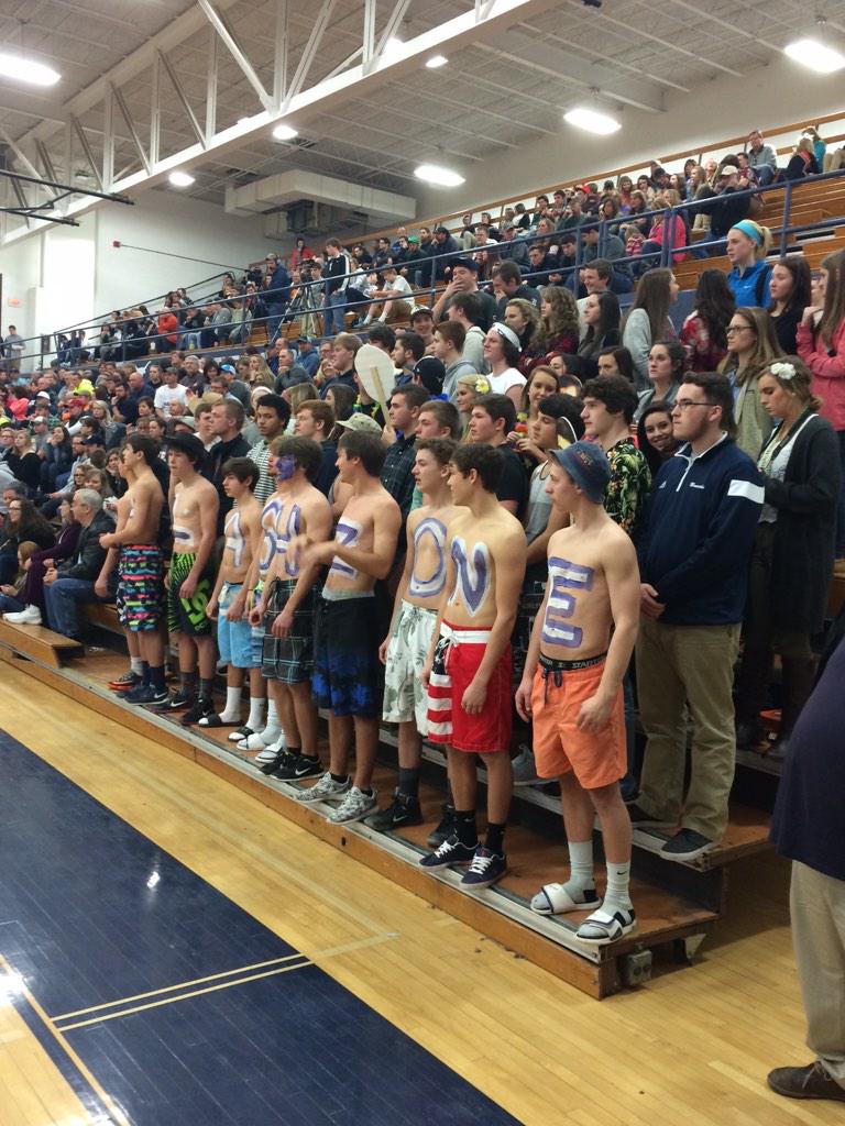 ACHSMAVS's tweet photo. Great student support vs rival Clinton! #gomavs http://t.co/ZVEmMv7Hh5