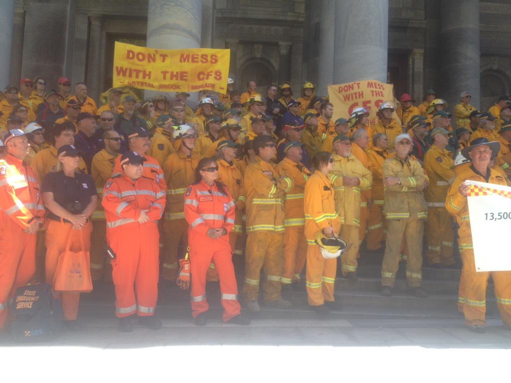FirstOnSceneMed's tweet photo. CFS and SES crews form an alliance outside Parliament House. #SectorReform #Adelaide http://t.co/8316FfAT7i