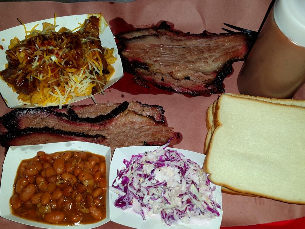 meatweeksatx's tweet photo. Word! RT @rubizarre: @meatweeksatx @BandDIceHouse #MeatWeekSA dawg!!! #EatMeatRepeat http://t.co/nqLZIsdghx