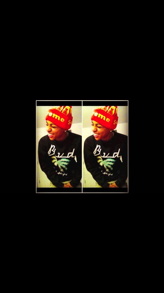 LucasColyfans's tweet photo. I am so in LOVE with @iamlucascoly like u are amazing.😍😘😄 http://t.co/0rYmC8IPoA