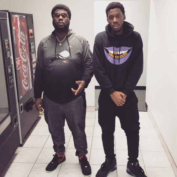 OsoGotPlays's tweet photo. me and the mayor @Shawn_Cotton yesterday after our interview he's now a #JuugGod s/o @SayCheese_TV http://t.co/vVolUYh36s