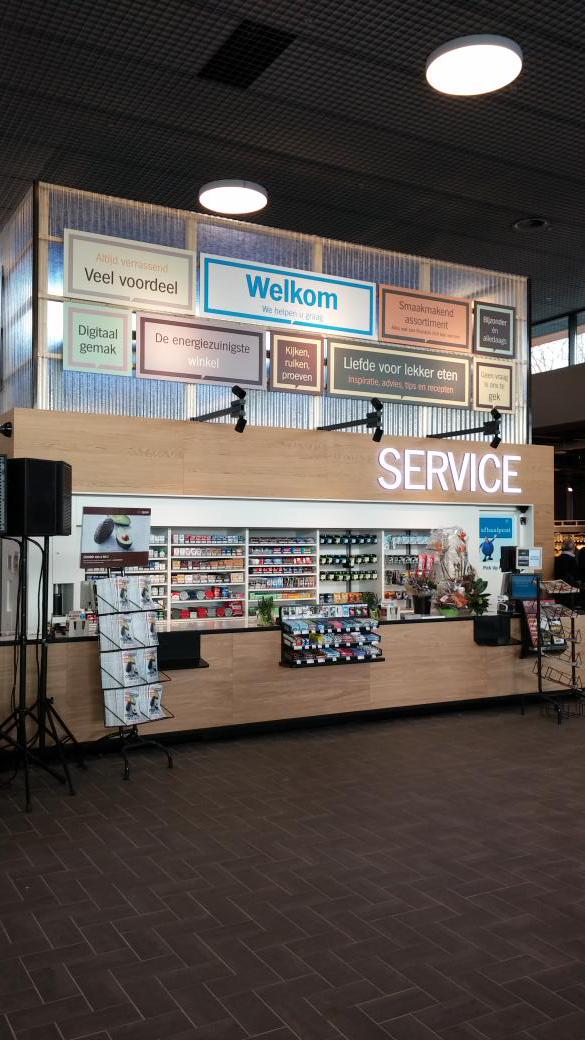 everspartners's tweet photo. Om 2 uur opent @albertheijn XL Eindhoven Limburglaan haar deuren. Nieuwe formule, nieuwe uitstraling. #Heerlijkwelkom http://t.co/1cQygA8kcq