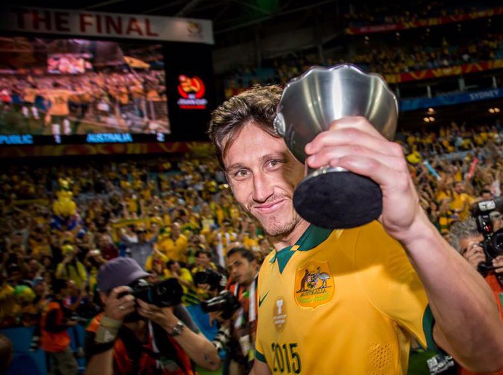 Mark Milligan tweet media
