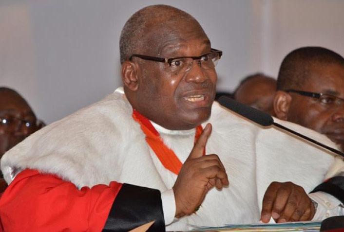 zogbo_az's tweet photo. Qui est le nouveau Président du Conseil constitutionnel? http://t.co/F95Z2jaUNG via @SOROKGUILLAUME #ci225 #RT http://t.co/UhaODh5ZDY