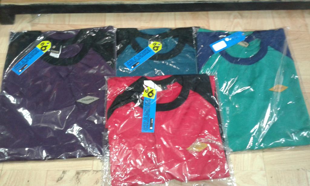 Kaos Lengan Panjang "CRAMBIE" || IDR: 85K || CP: 089696110933/ 51B4E688