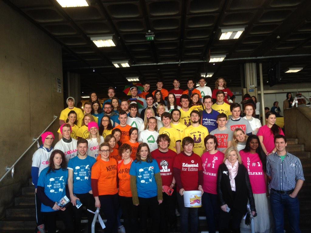 TCD_CancerSoc's tweet photo. TCD is behind @TheCarolineFDN ribbon awareness day. Are you? Txt research to 50300 #studentsvcancer http://t.co/WvKXBZwRX5