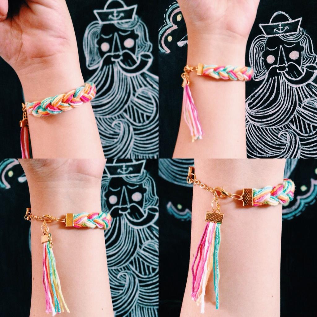 apocistore's tweet photo. Gelang keren ini bisa kamu dapet ga lebih dari 15K, KECUALI kalian mau request tambahan :3 hihi #gelangmurmer #tassel http://t.co/5AX11kbAea