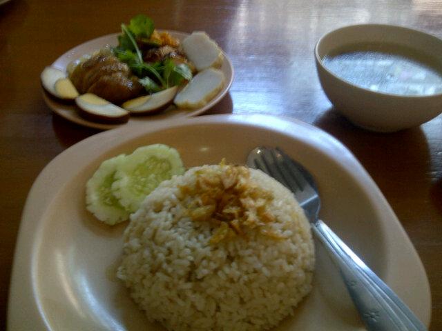 SLanguju's tweet photo. Ciak" ☺ http://t.co/pXv9phGUxp