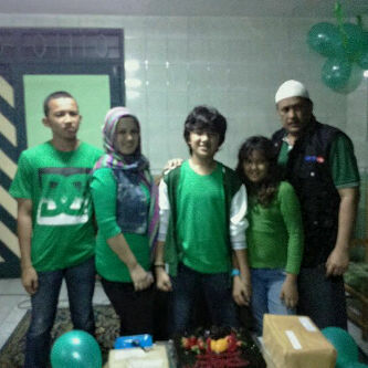 DIFAMILI_Medan1's tweet photo. #13irthdayPartyDifaRyansyah @difaryansyah @windi_jiardif @Jiardif_Pro @fahrifahri79 @jihanmantap @DIFAmiliLeader http://t.co/WunHudxYT3