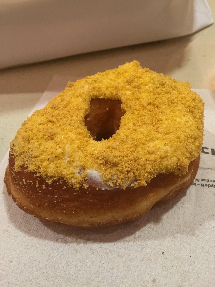 MaggieEats's tweet photo. Going back to work after #Juno? Grab a doughnut on your way at @doughbrooklyn 

http://t.co/QGxBSXNIuH http://t.co/9UCw5nhL83