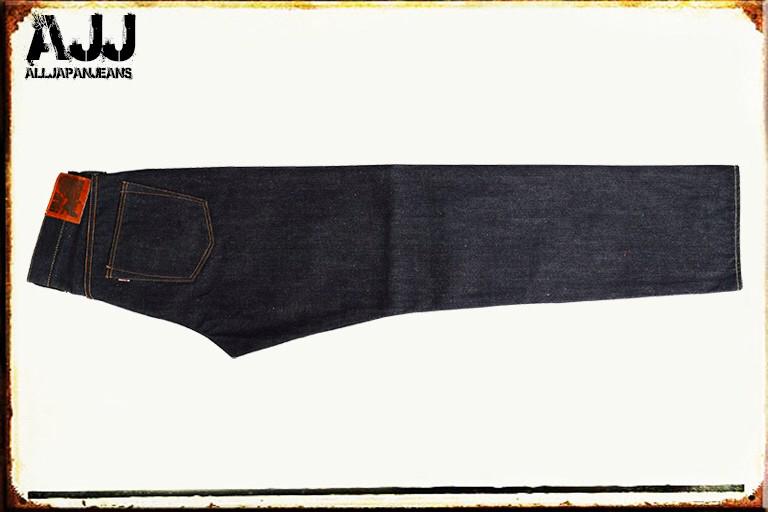 ALLJAPANJEANS's tweet photo. 【AJUR-102】15oz 
名城熊本城をパッチに焼き込んだALL JAPAN JEANS×UNRESPIROのWネームジーンズです。
在庫のみのプレミアムジーンズです！

http://t.co/evtsyiWavT http://t.co/1OCZkwtpHl