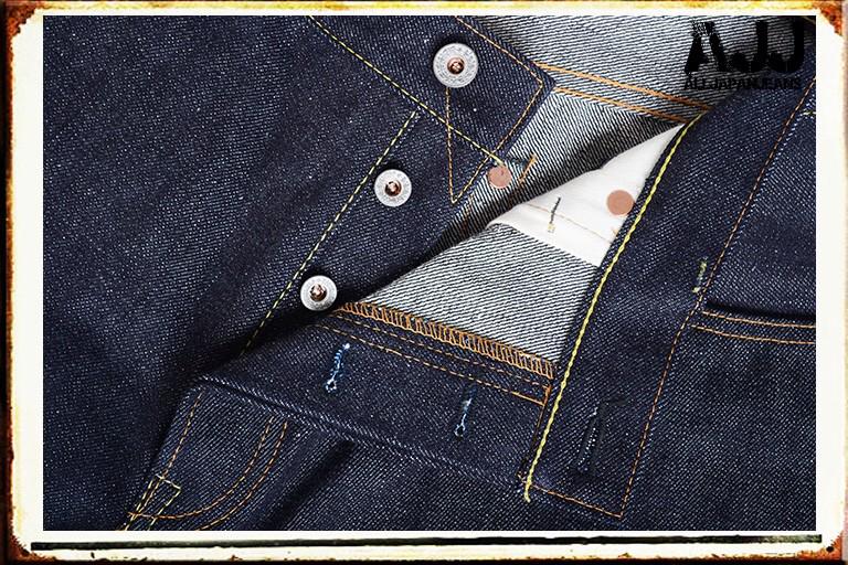 ALLJAPANJEANS's tweet photo. 【AJUR-102】15oz 
名城熊本城をパッチに焼き込んだALL JAPAN JEANS×UNRESPIROのWネームジーンズです。
在庫のみのプレミアムジーンズです！

http://t.co/evtsyiWavT http://t.co/1OCZkwtpHl