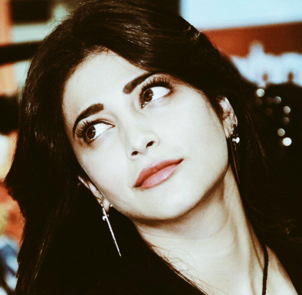 Happy Birthday shruti hassan 