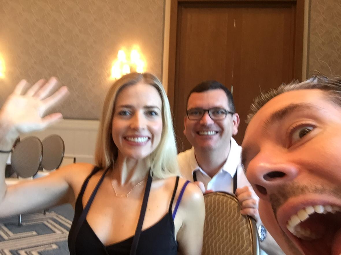 afit's tweet photo. Hello from #eoemea http://t.co/Af5DwNjirA