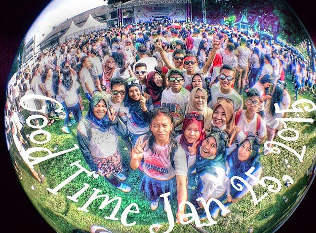 @BJMcolorrun #Latepost #BanjarmasinColorRun2015 We are SMABAT 🎉🎊