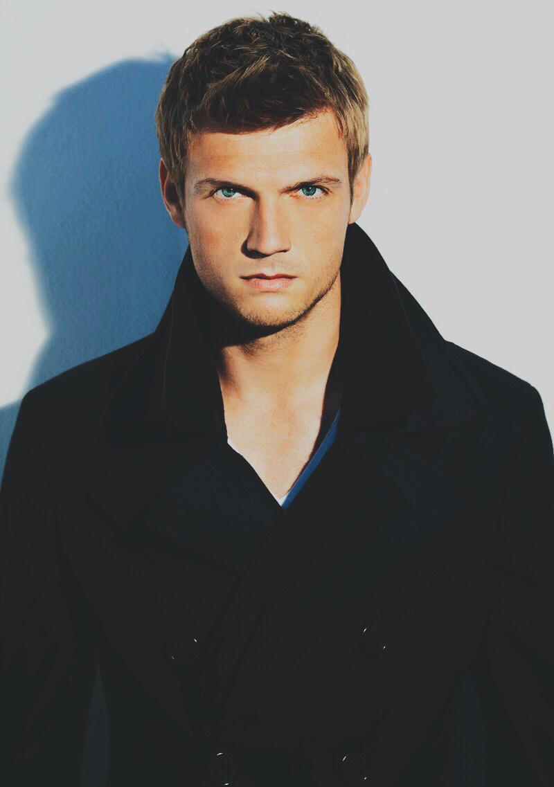 Happy Birthday to member of the super popular boy band Backstreet Boys - Nick Carter! Which is your fav BSB song? 