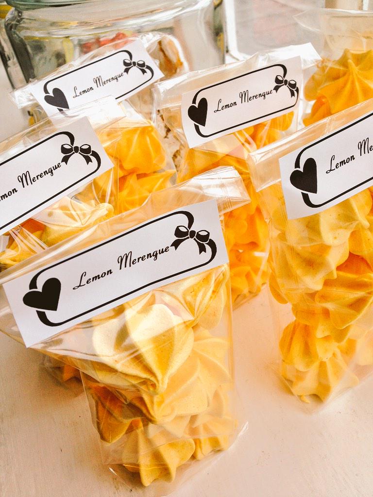 AndreeaManga's tweet photo. Treat bags are available now... http://t.co/AgfyzHa2Xu