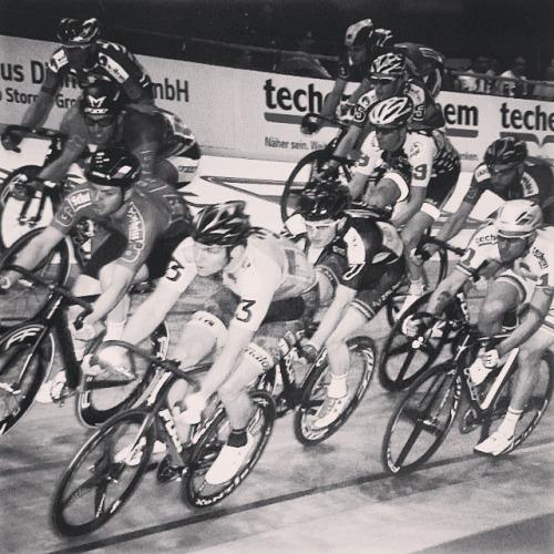 dfitzger's tweet image. By @laubrunot: Super sprint! 
#trackcycling #trackcompetition... ift.tt/15OgKAR #cycling