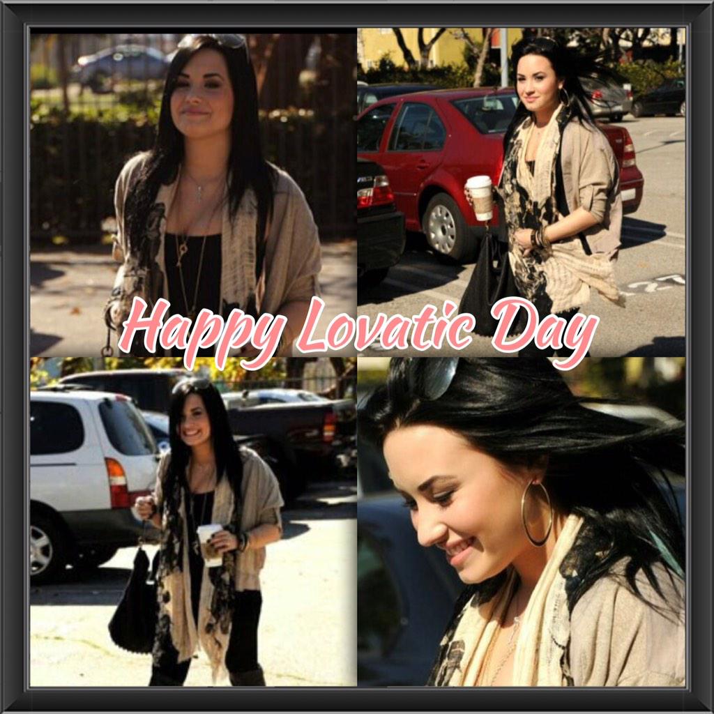 NavesSam's tweet image. #HappyLovaticDay  #DemiYouAreWarrior  #ILoveYou @ddlovato ❤️❤️❤️❤️❤️YouIsMyLife 😻😻😻