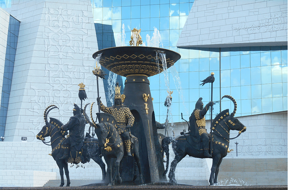 ViatgerumES's tweet photo. Hoy en nuestros especiales visitamos Astana http://t.co/d7CJ2EkiMU http://t.co/5ABw3lWxSY