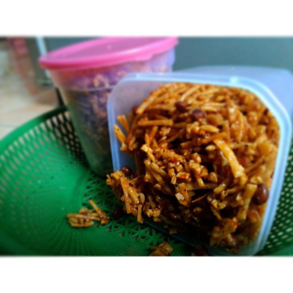 sambalgorengibu's tweet image. Sambal Goreng. 400gram, level bayi 25k level remaja 26k level dewasa 27k💋