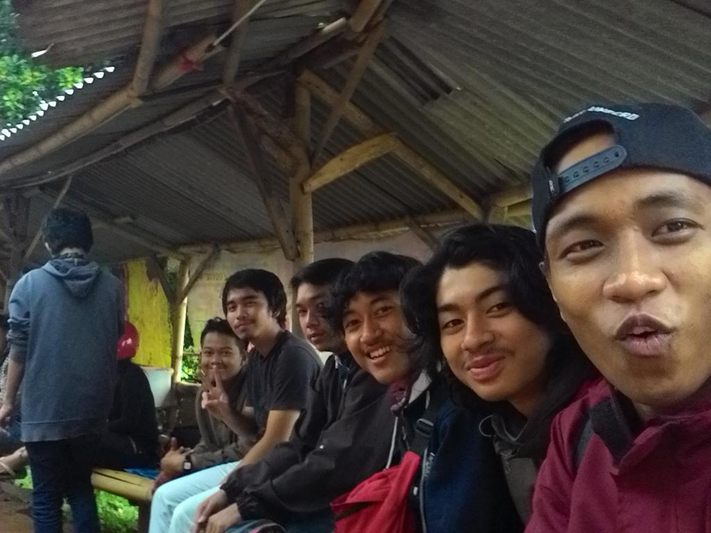 dablank29 tweet picture