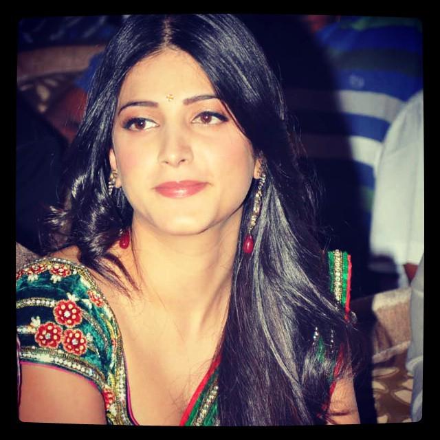 Happy birthday Shruti Hassan... She turns 28 today..!!   