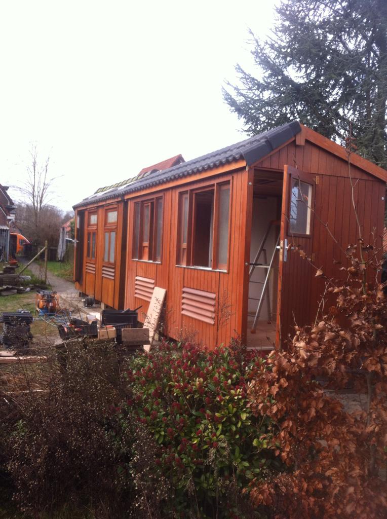 DeGebr's tweet image. Het jonge duivenhok staat gelukkig! En Droog gebleven.