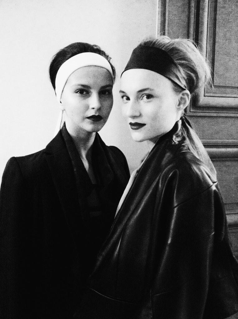 AtGustavolins's tweet photo. ATELIER GUSTAVOLINS / #BACKSTAGE / #COUTURESHOW #GUSTAVOLINS #PFW #ATELIERGUSTAVOLINS #COUTUREFASHIONWEEK http://t.co/h9g9MYKWrd