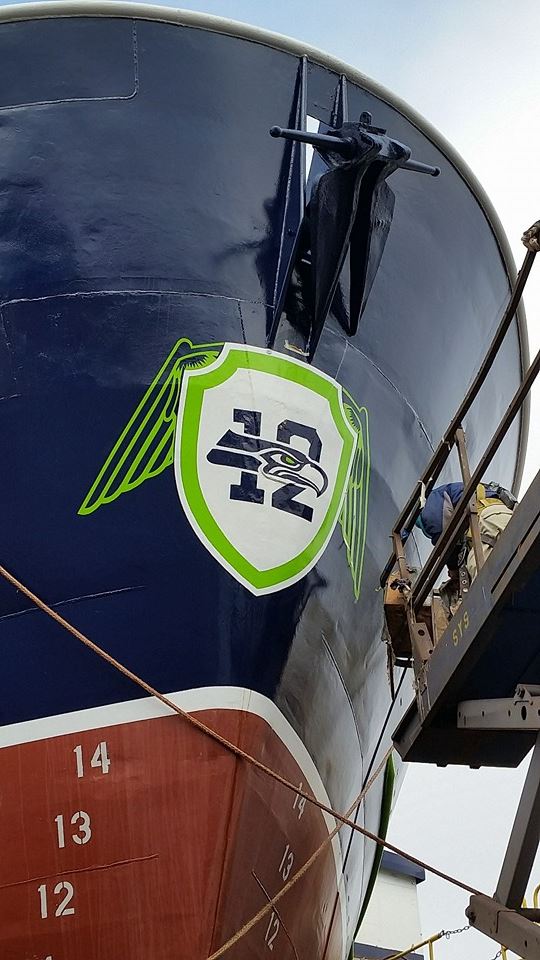 FishEngineer1's tweet image. This is how 12's do it in the Bering Sea.