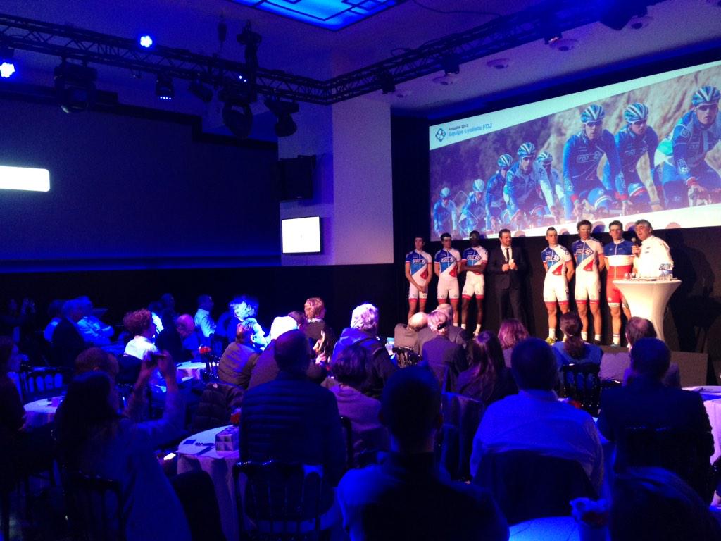 georgesquirino's tweet photo. "Yes we can" le leitmotiv de Marc Madiot à la présentation #FDJSport2015  cc @RMCsport #twittcyclos http://t.co/K0HmET55yw