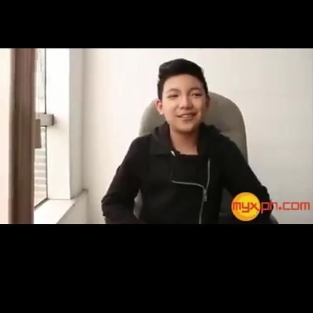 TheVoiceKidsPH's tweet photo. -#darrenespanto#darrenespantomusicvideo#myx#inloveakosayo 😍😍😍😍😍😍 http://t.co/Yv4lYNPBl5