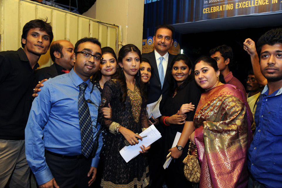 india_school's tweet photo. Team Candid With #Ravi Shashtri http://t.co/zPUxQOUBda