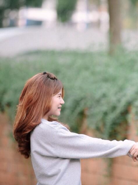 Armerss's tweet photo. เพราะรักมันสำคัญ รักใครก็อยากจะรักไปนานๆ. #อาร์มอานา http://t.co/XILzHhdC7U