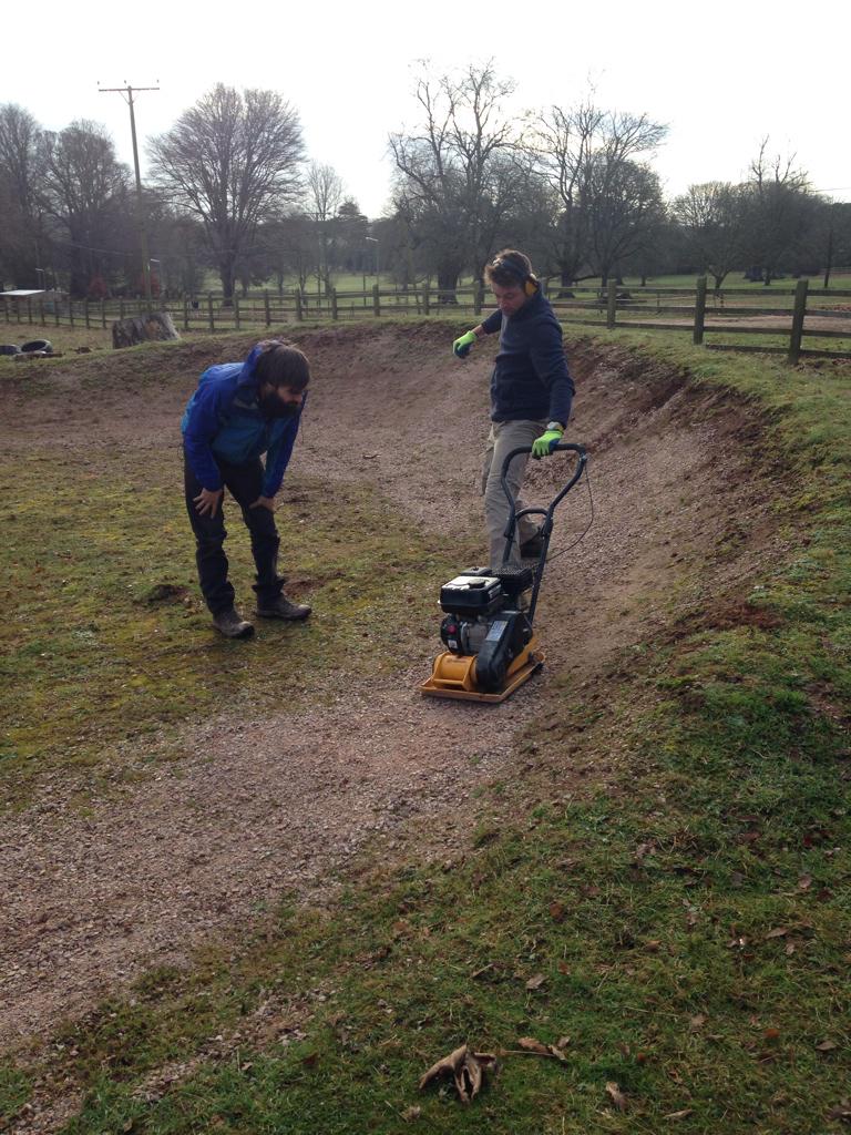 ojnicholas1's tweet photo. Thanks Sam @EaRTHTrails for your session on mountain bike trail maintenance @BictonOutdoor #InstructorTrainingCourse http://t.co/u3ev3bXKYe