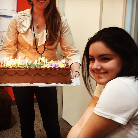 Happy 17th Birthday, Ariel Winter! 