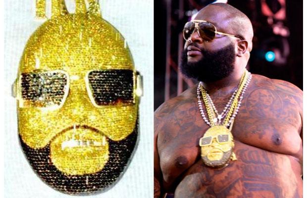 I\m weird if I say I always wanted the yellow diamond Rick Ross face pendant? Happy Birthday him! :) 