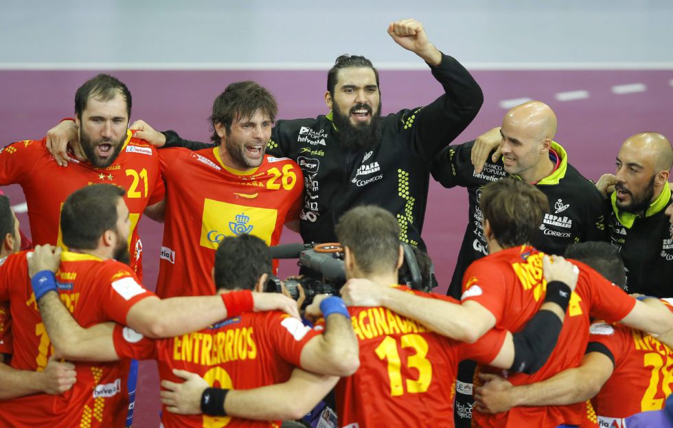 marquiitos91's tweet photo. Llegó el día!!,esta tarde todos a animar a los #Hispanos vs Dinamarca,Vamos Hispanos!! @julenaginagalde @Viranmorros http://t.co/xxz9xezPrt