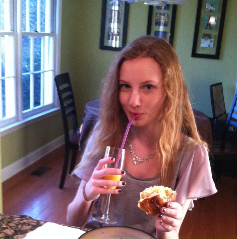 Fit_Kev's tweet photo. My daughter April is so elegant that she sips her Orange Juice every morning from this... #classyyounglady #soaudrey http://t.co/iSWx7hP4yo