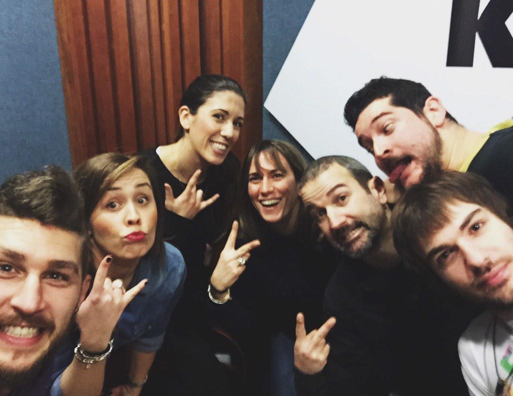 finleyofficial's tweet photo. Ecco a voi i @Trentenni si ma che TRENTENNI! 
@radiokisskiss #kisskissmyass http://t.co/FUKs1AnoQr