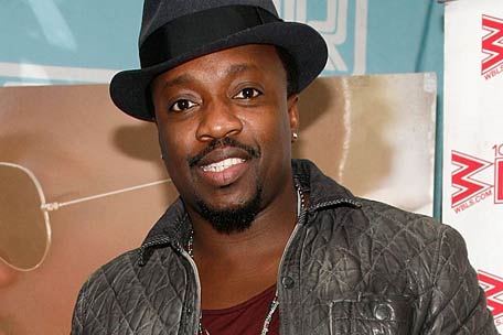 HAPPY BIRTHDAY ANTHONY HAMILTON! BEST OF ME .   
