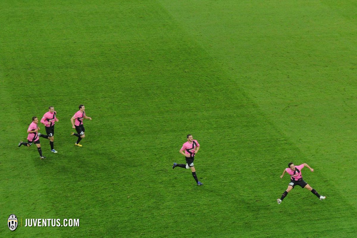 Aspettando #ParmaJuve - Tutte le volte della Juve ai quarti di #TimCup, raccontate qui: juve.it/I5eyh