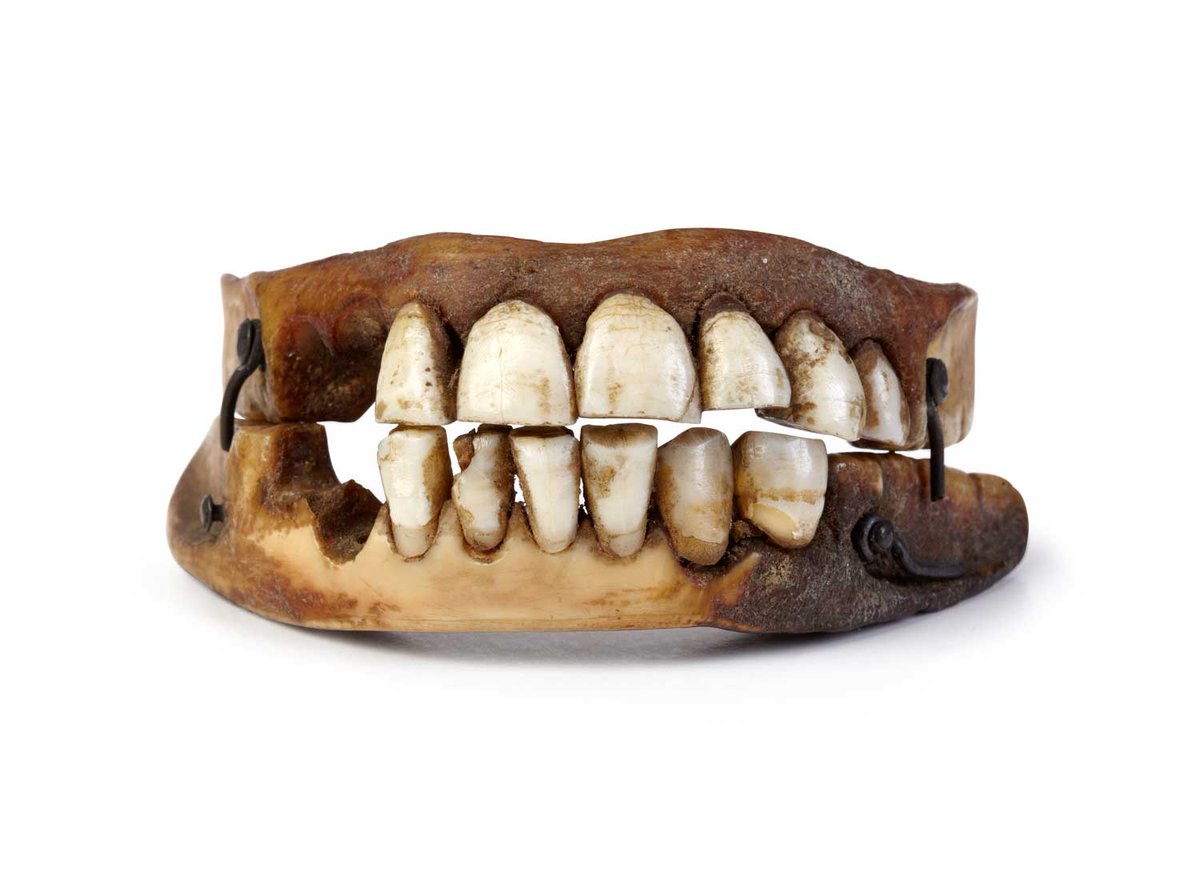 10 incredible items from Waterloo including dentures made from the teeth of the dead > frces.tv/7JTIoy
