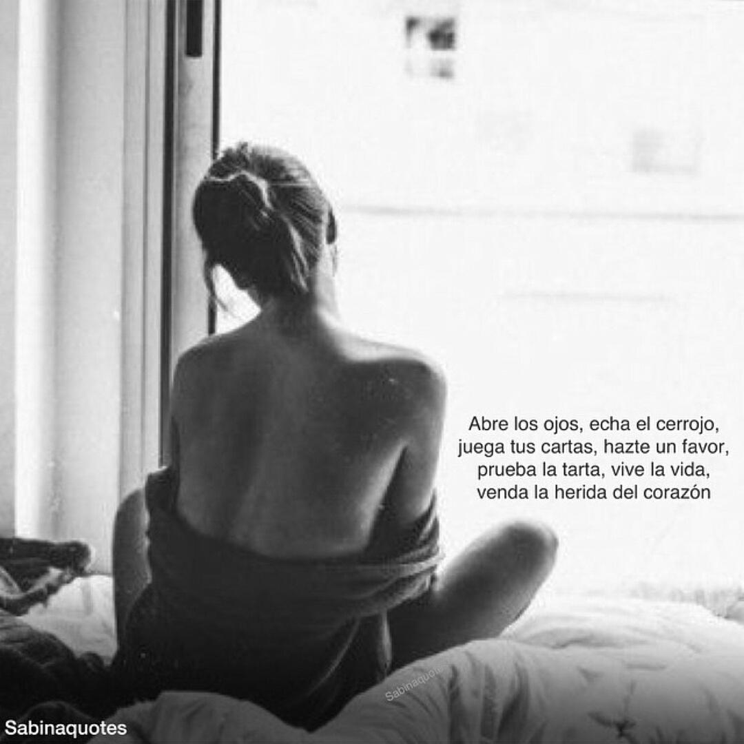 ELIANISGARRIDO's tweet photo. Hazte un favor! Venda la herida...
#sabinera http://t.co/niwei83SJL