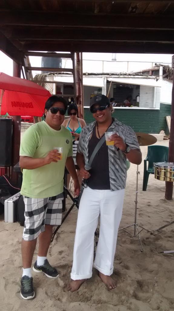 DOMINIALE's tweet image. En punta rocas una tarde distinta.