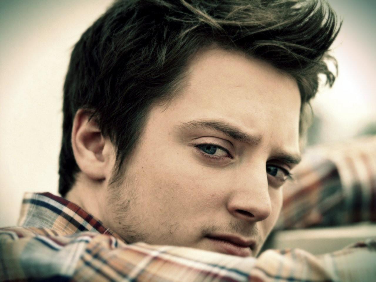 Happy Birthday to Elijah Wood    ::::: 