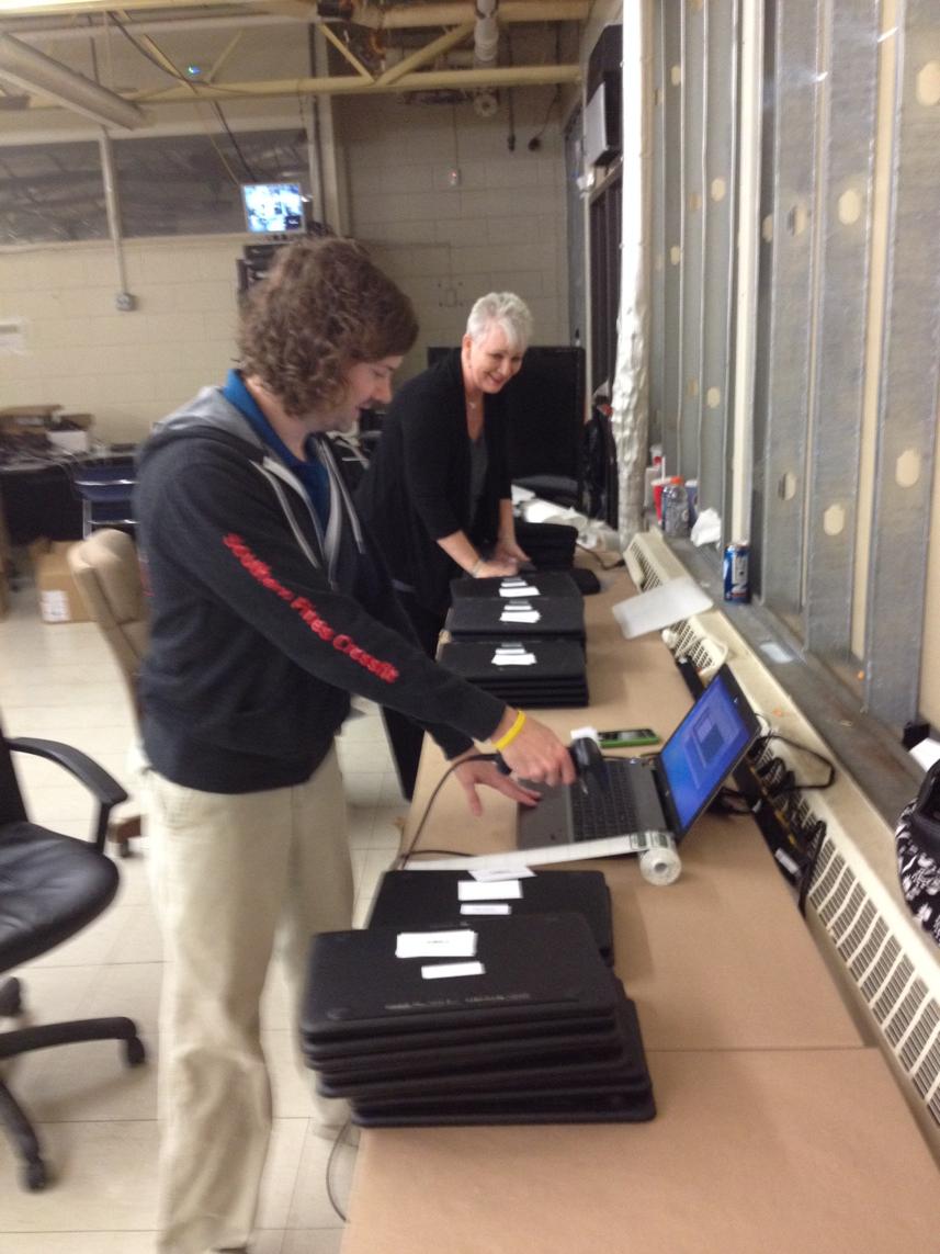 Marc Bergin (@marcbergin) on Twitter photo Kudos to <a href="/FarrenKathy/">Kathy Farren</a> who has volunteered in the warehouse every day to bag and tag 3400 Chromebooks <a href="/MooreSchools/">Moore County Schools</a> Kudos to <a href="/FarrenKathy/">Kathy Farren</a> who has volunteered in the warehouse every day to bag and tag 3400 Chromebooks <a href="/MooreSchools/">Moore County Schools</a>